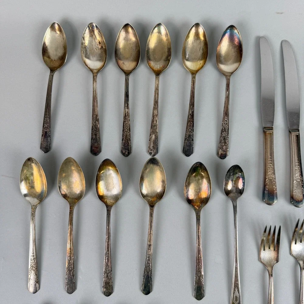 Vtg Silverplate Flatware Lot Rogers Bros Wm Rogers Holmes & Edwards EPNS 48 Pcs